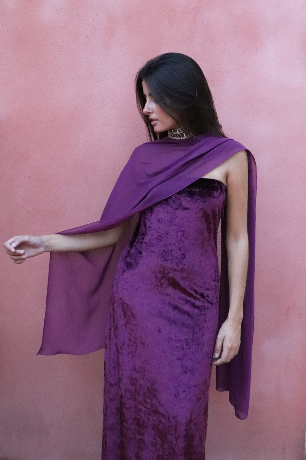 Vestido Terciopelo berenjena oscuro