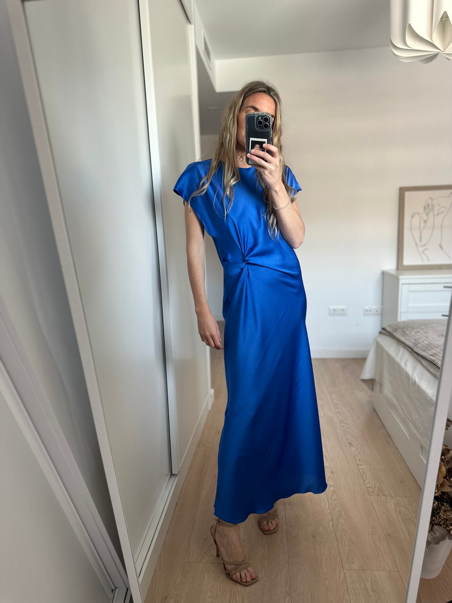 Vestido raso nudo azulina