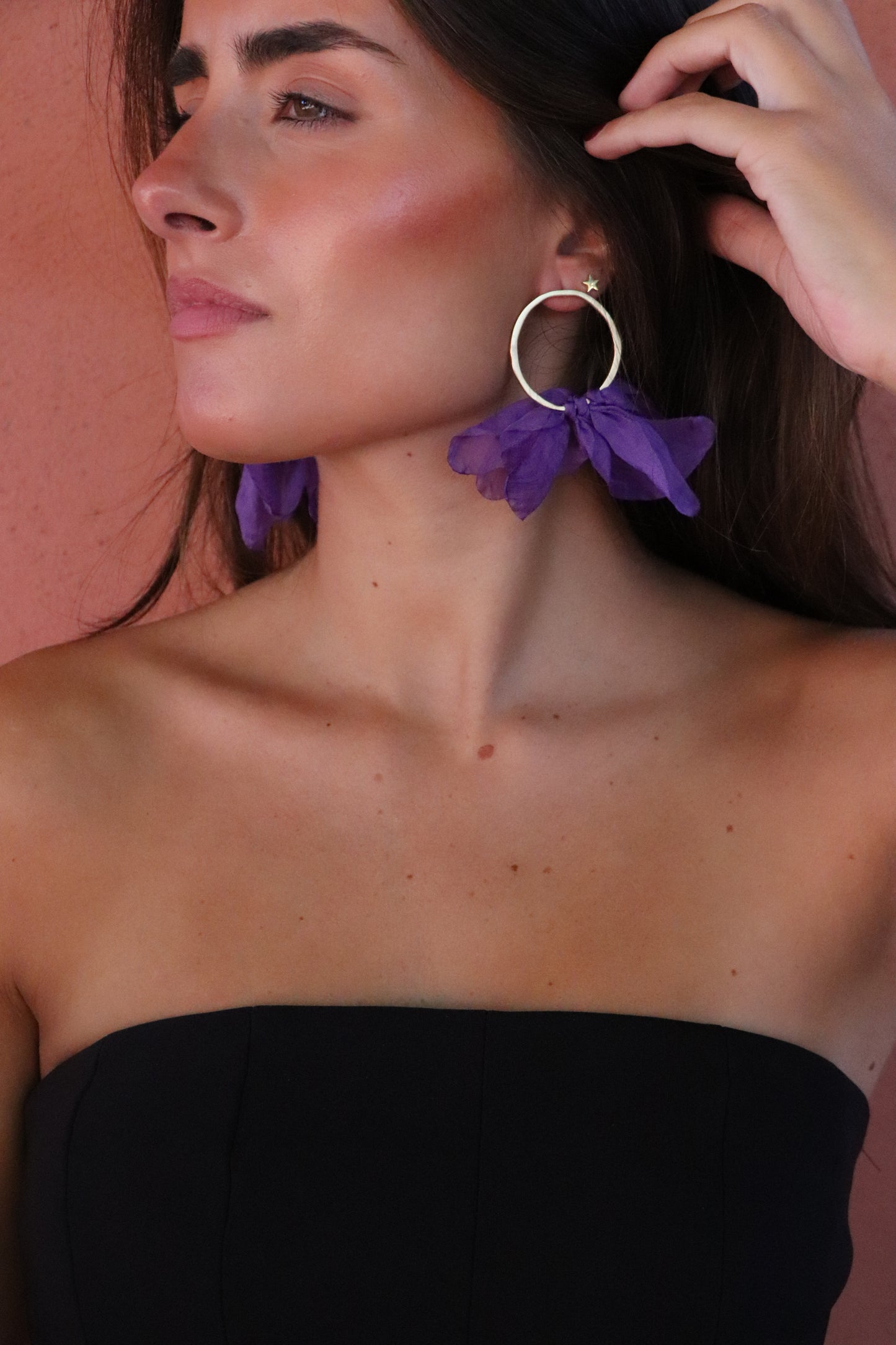 Pendientes lazada morado