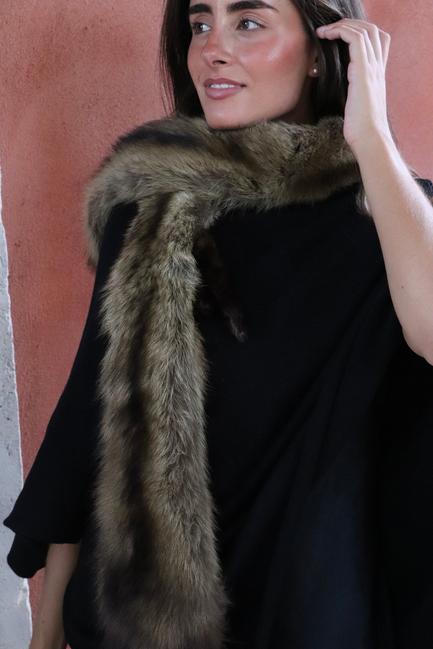 Cuello visón 25
