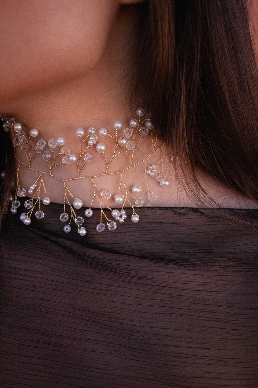 Choker flores y perlas