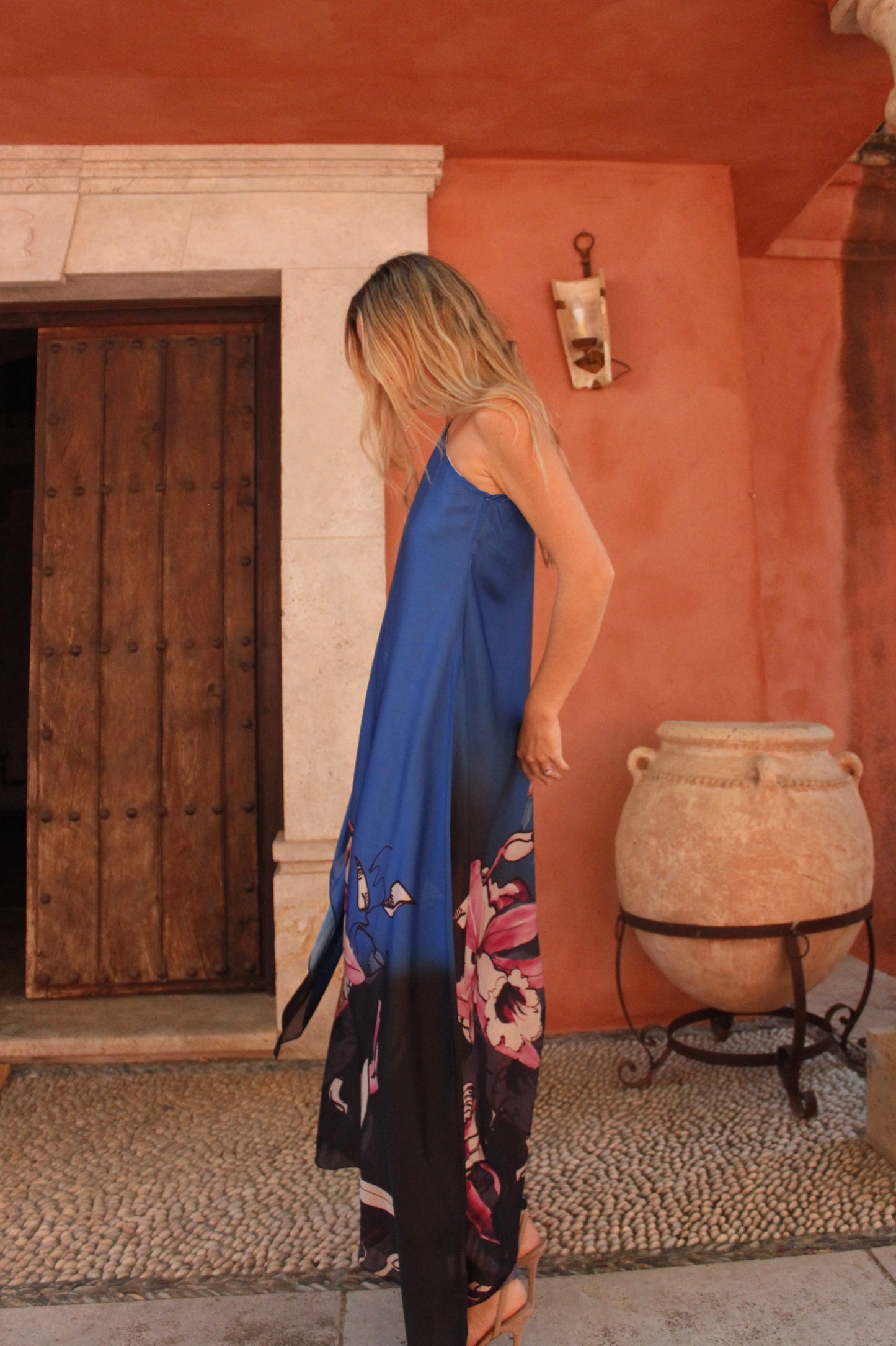 Vestido seda azulina