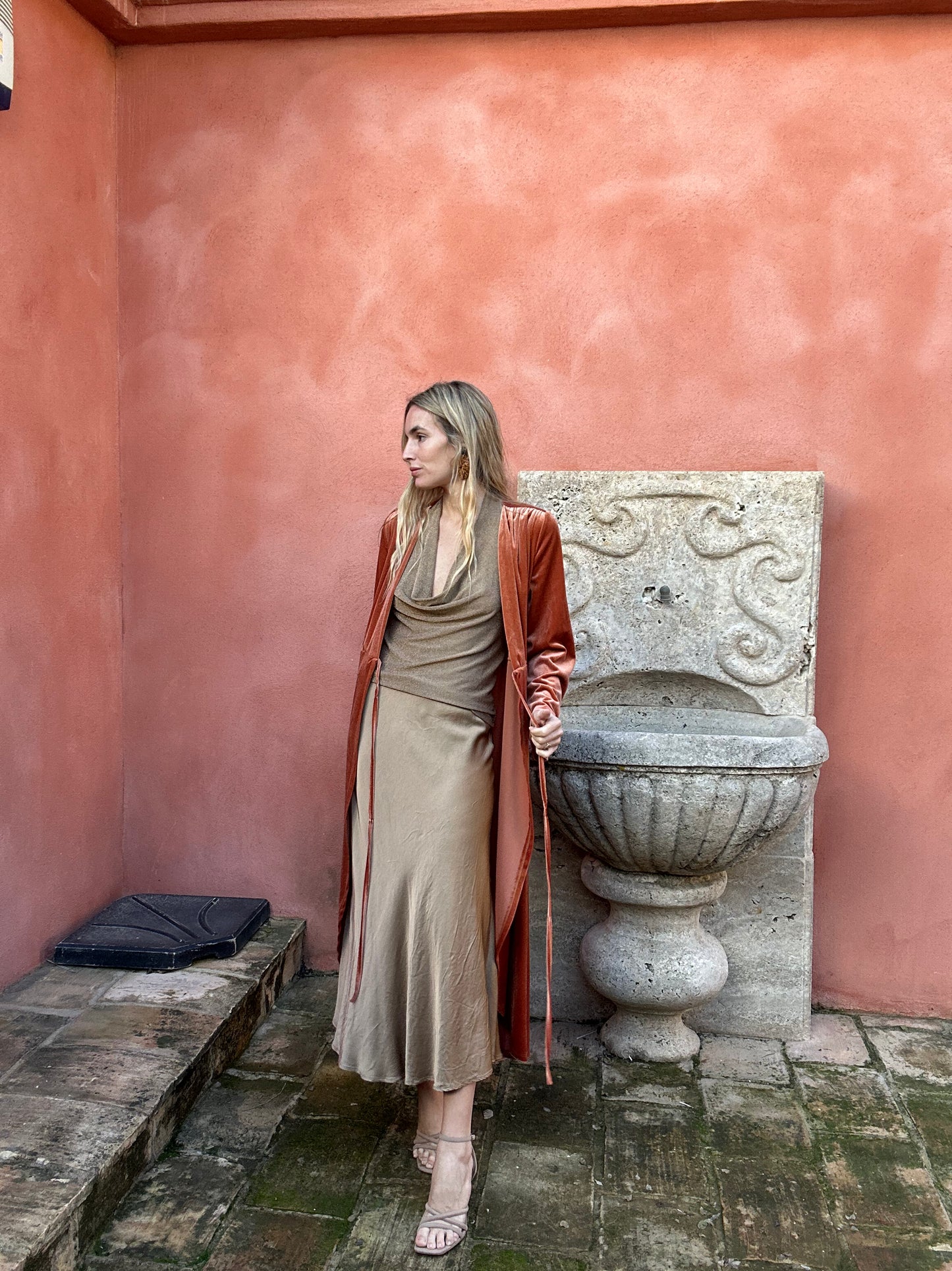 Falda raso camel