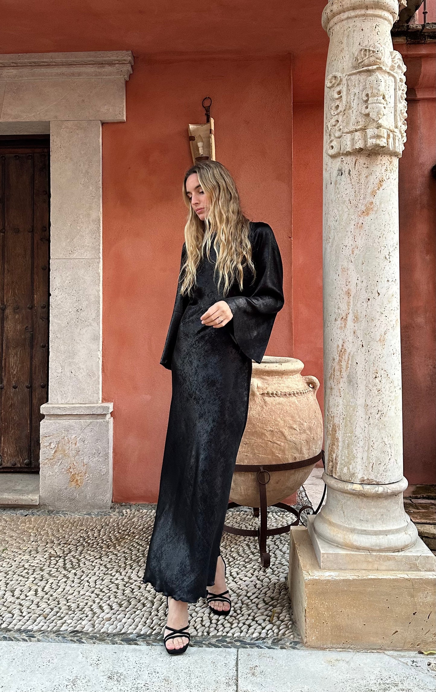Vestido brillo negro