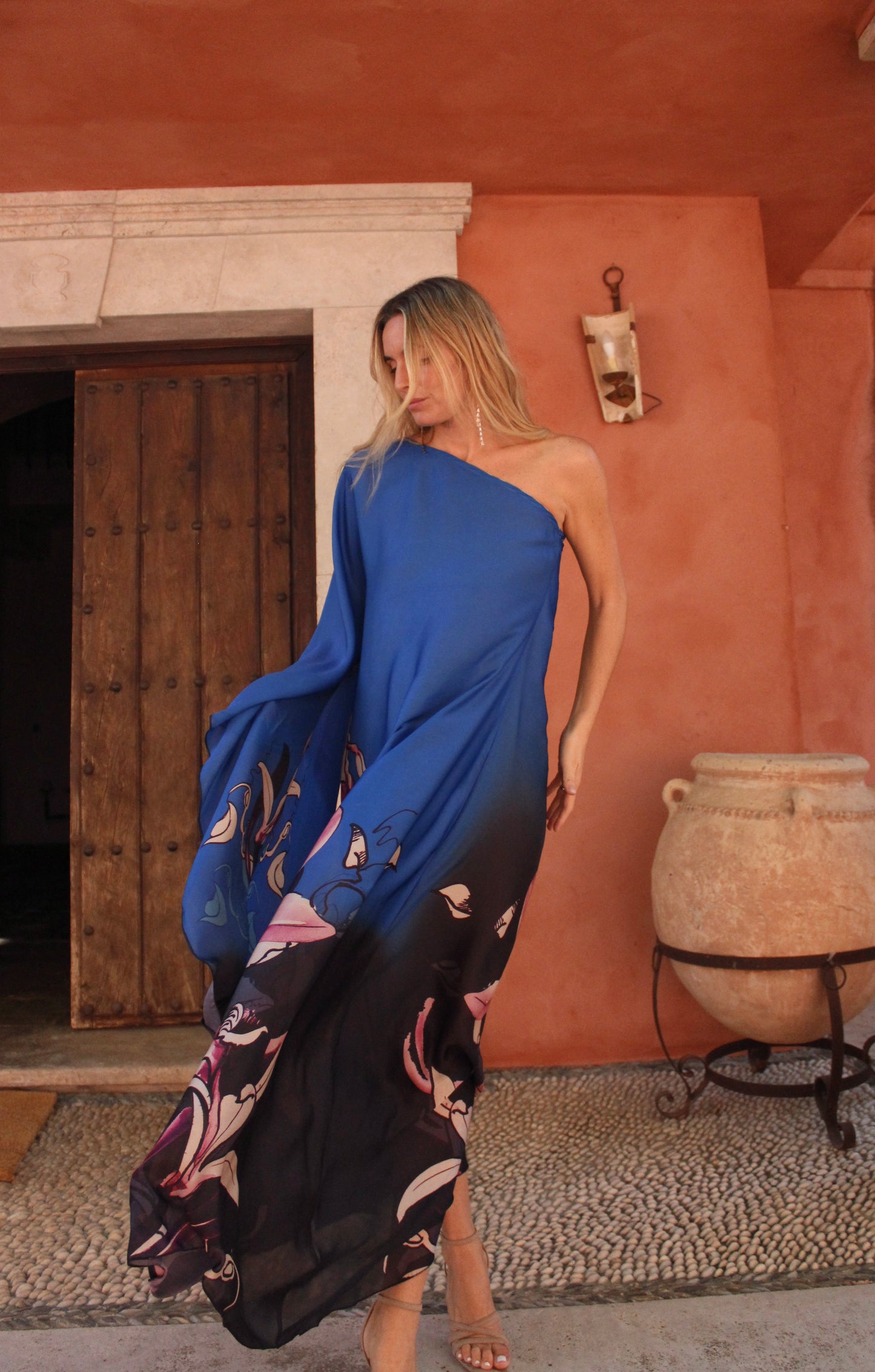 Vestido seda azulina