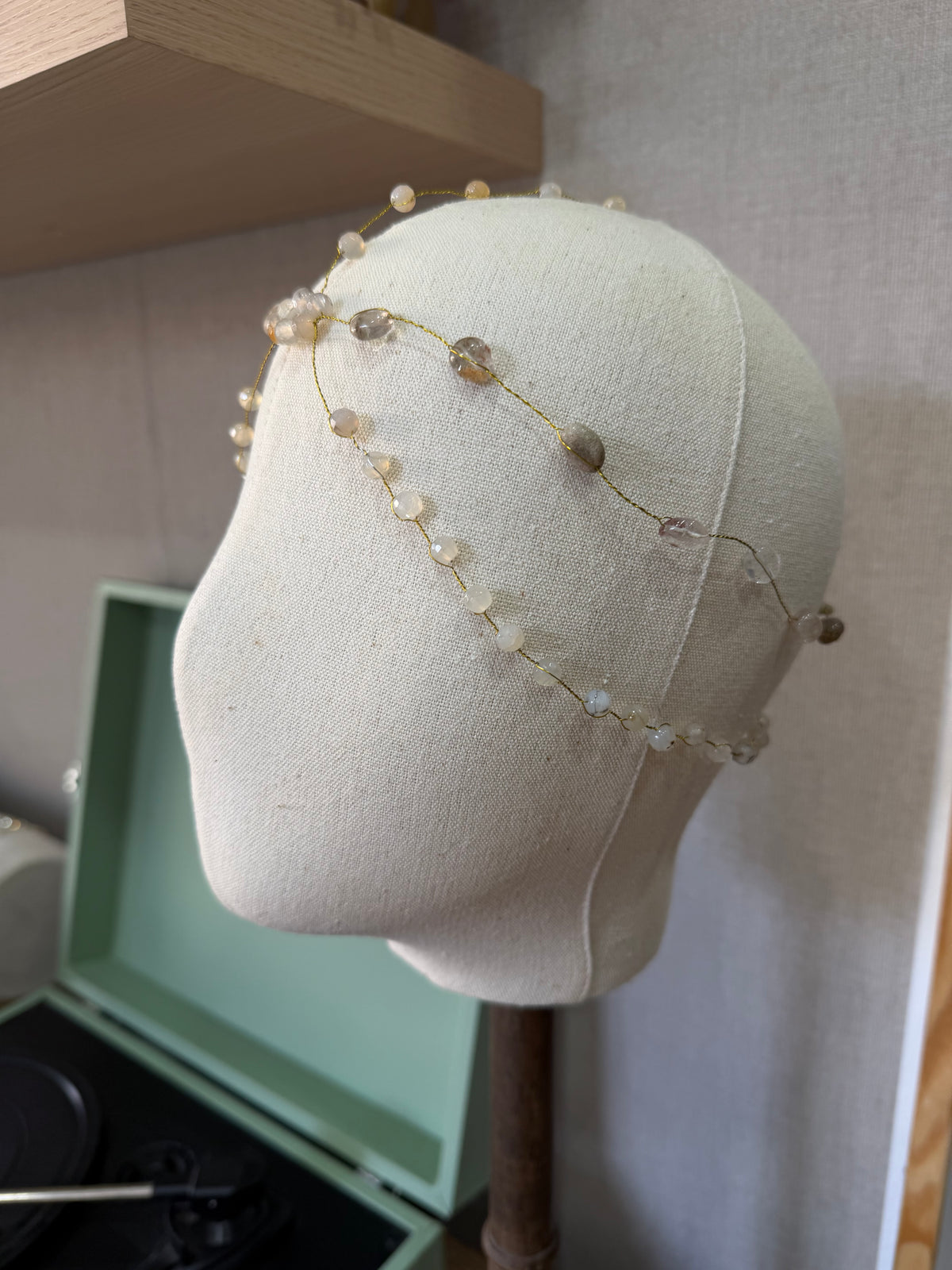 Casquete piedras neutras