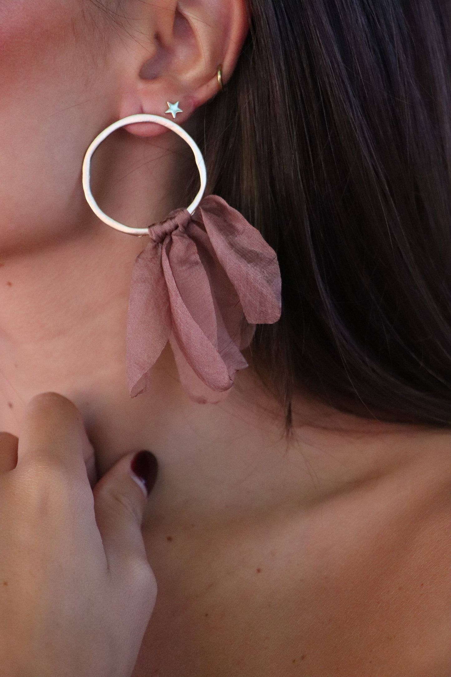 Pendientes lazada berenjena