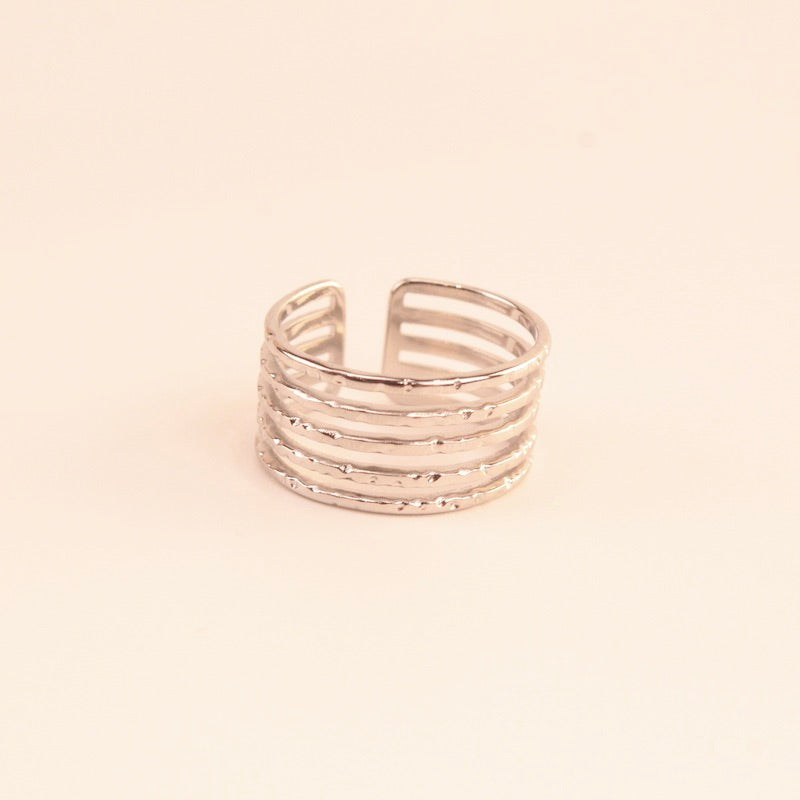 Anillo acero líneas plata