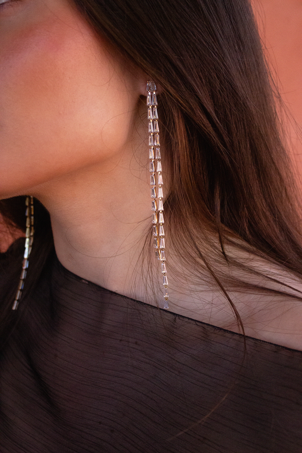 Pendientes tira brillos