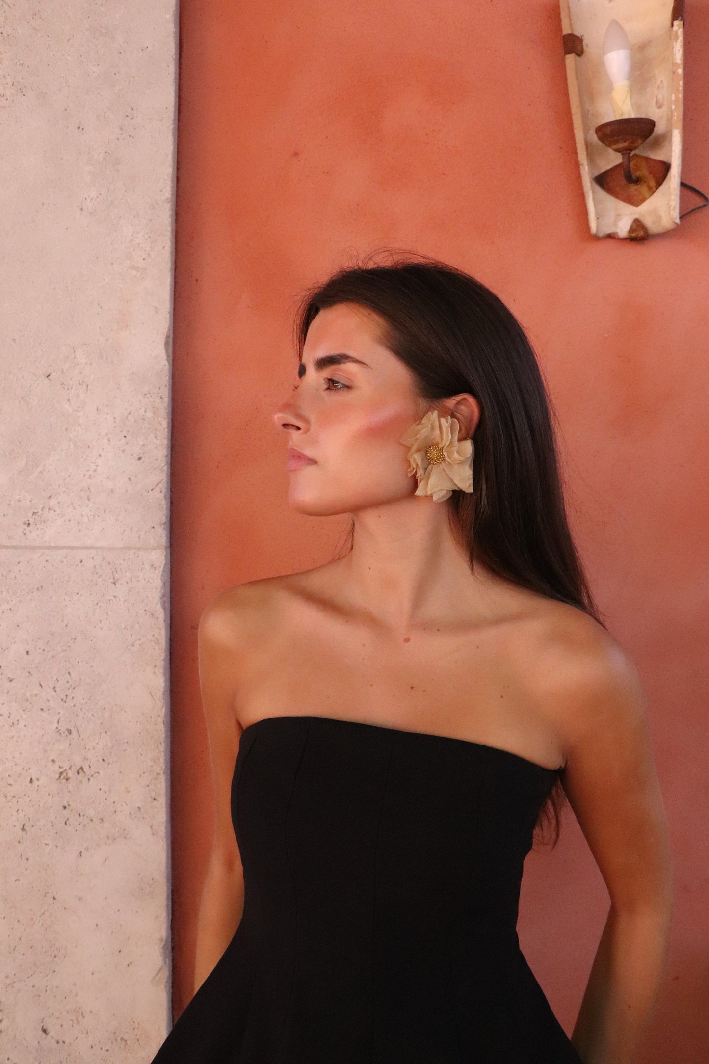 Pendientes flor camel