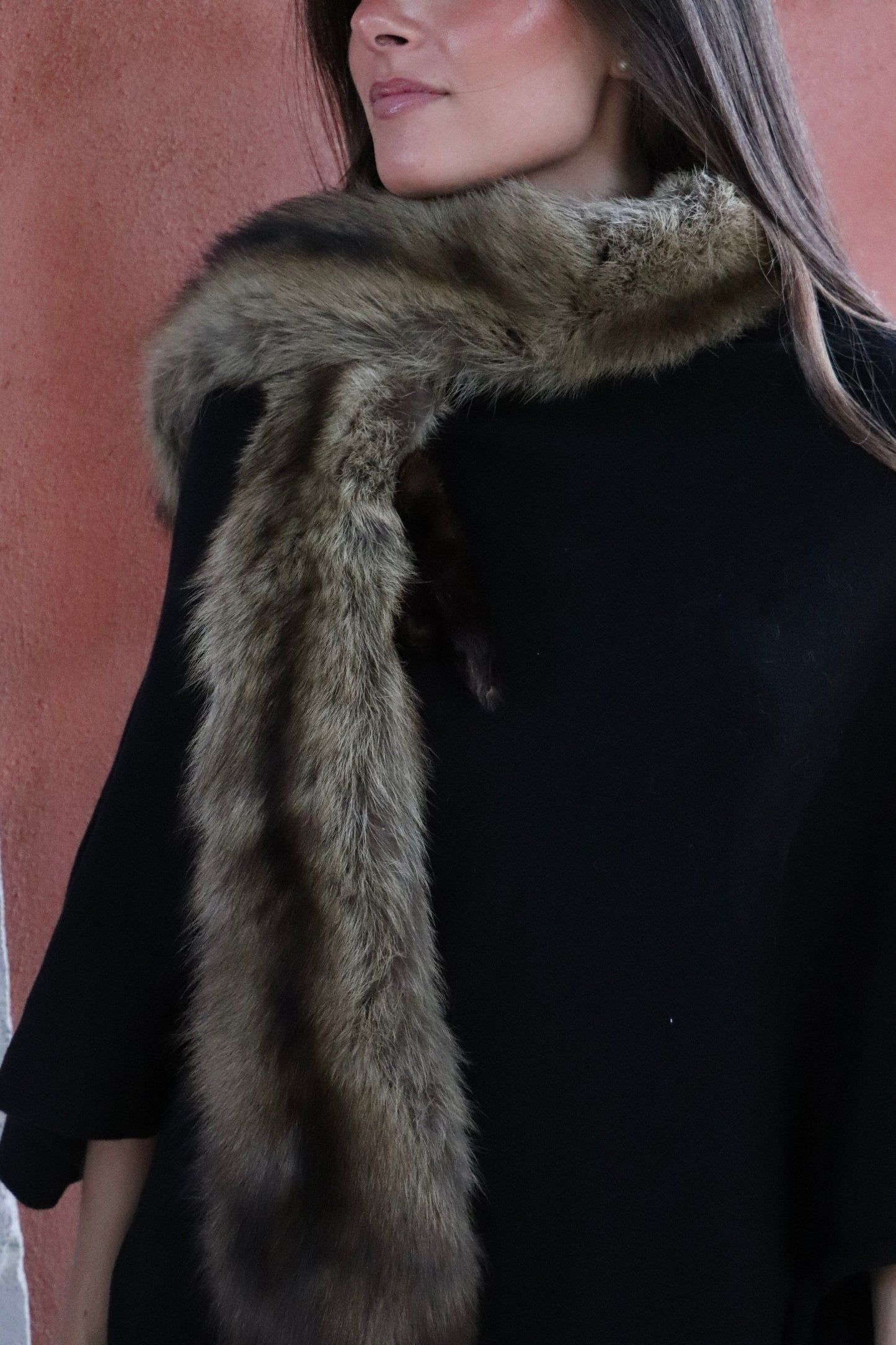 Cuello visón 25