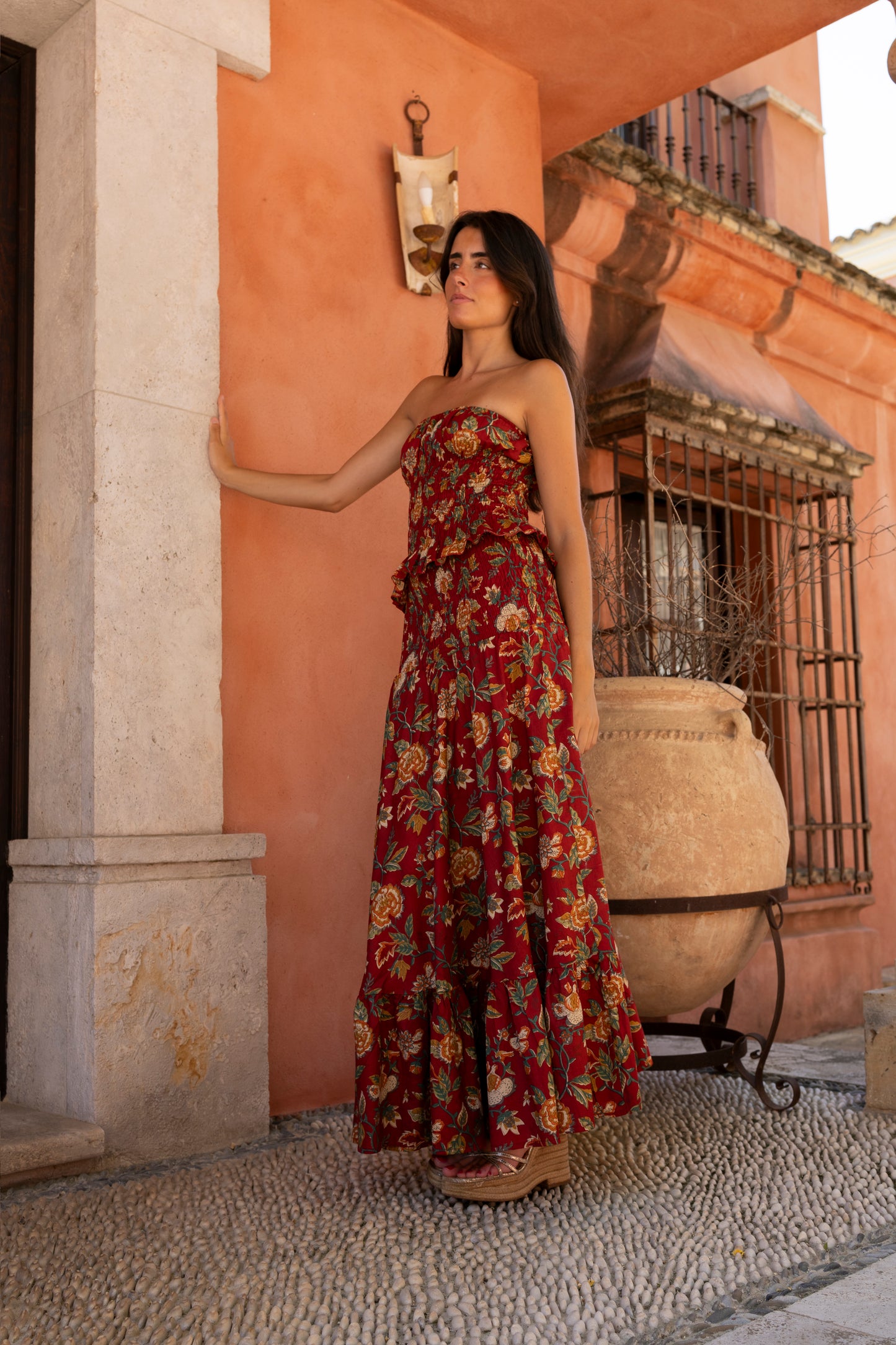 Conjunto Lanzarote flor burdeos
