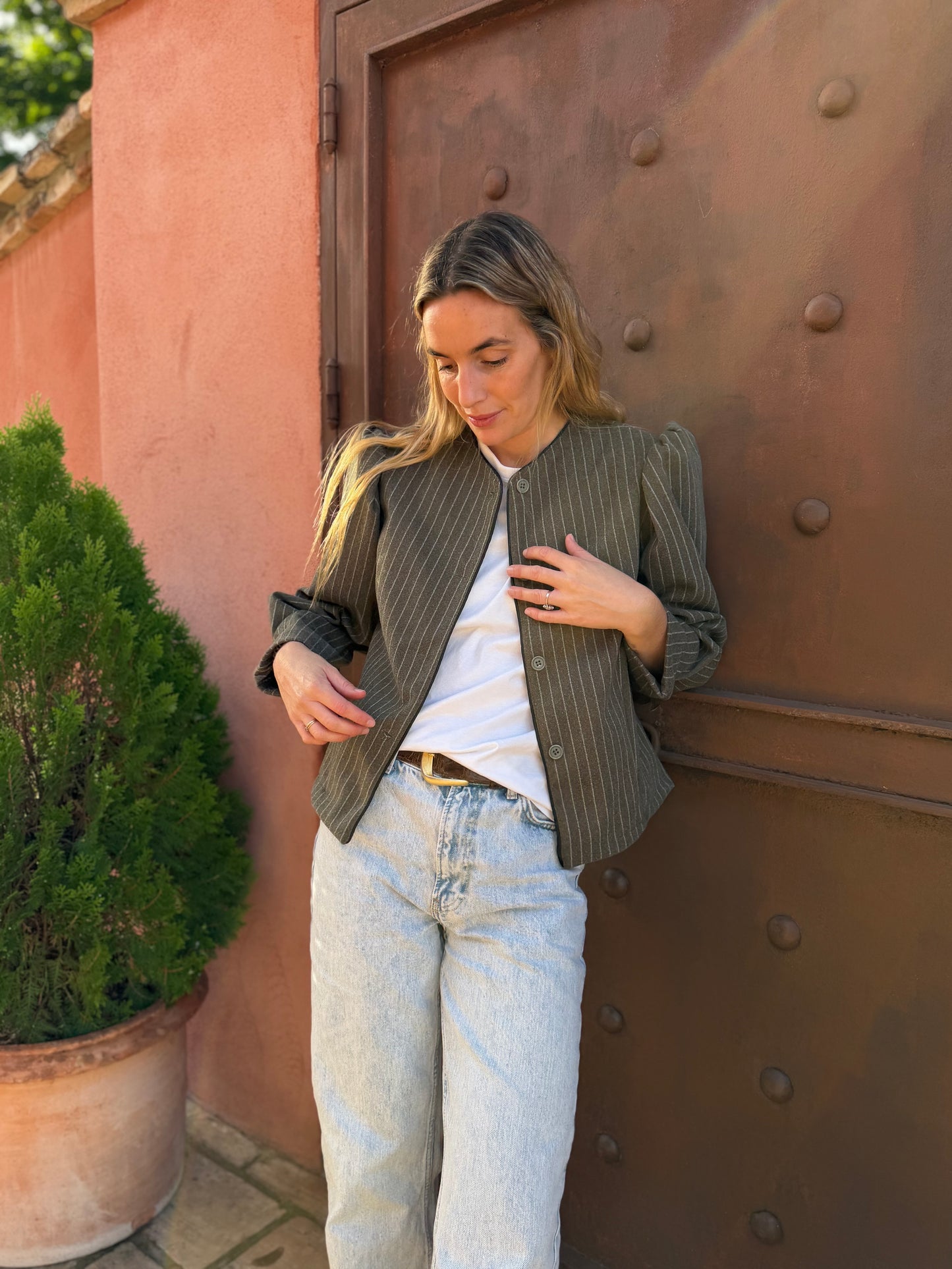 Chaqueta raya diplomática caqui