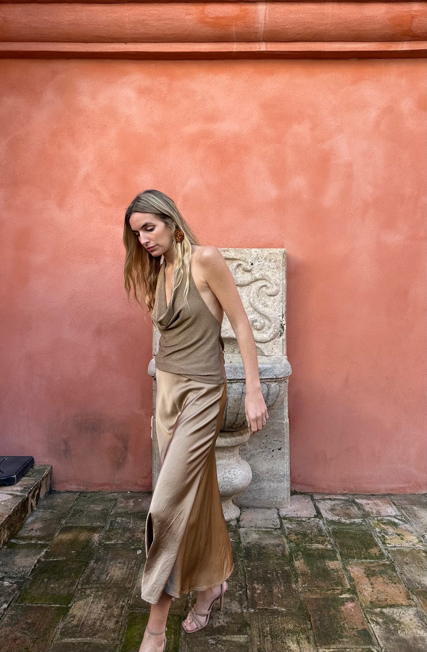 Falda raso camel