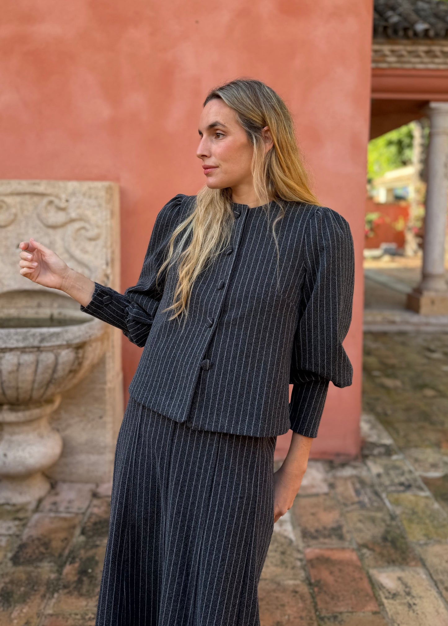 Chaqueta lana raya diplomática gris