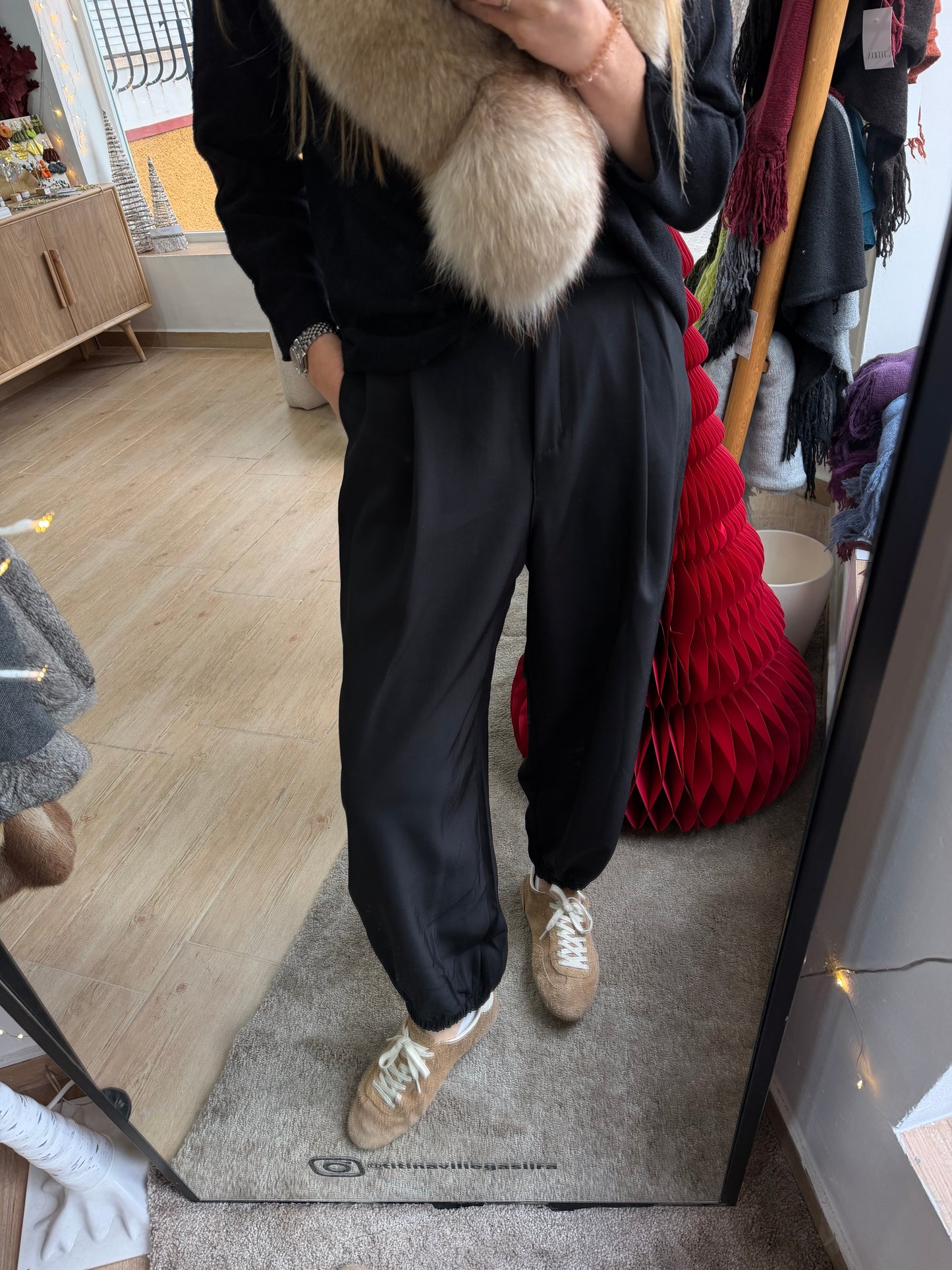 Pantalón ancho elástico negro