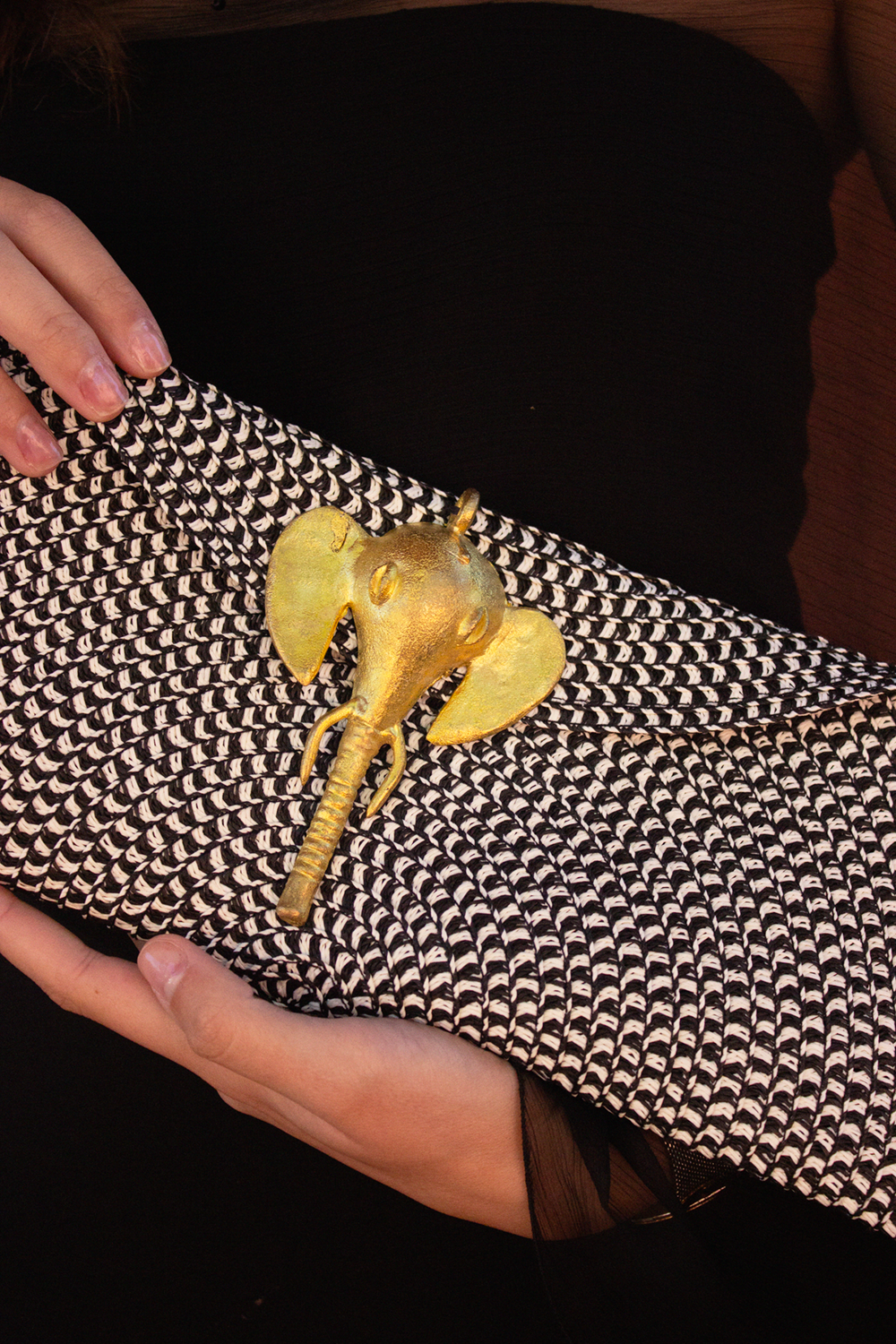 Cartera bicolor elefante