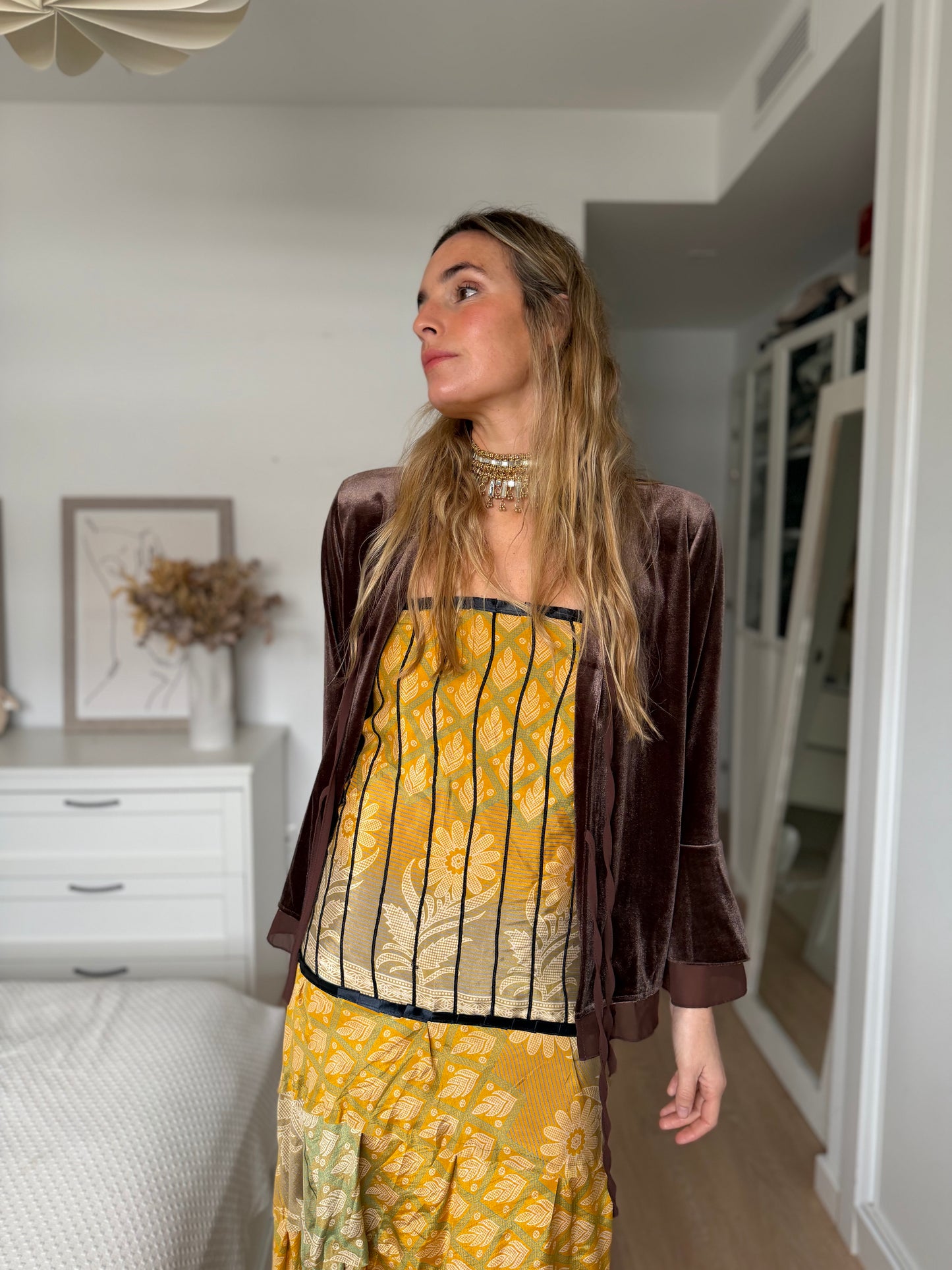 Chaqueta terciopelo y gasa marrón