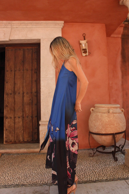 Vestido seda azulina