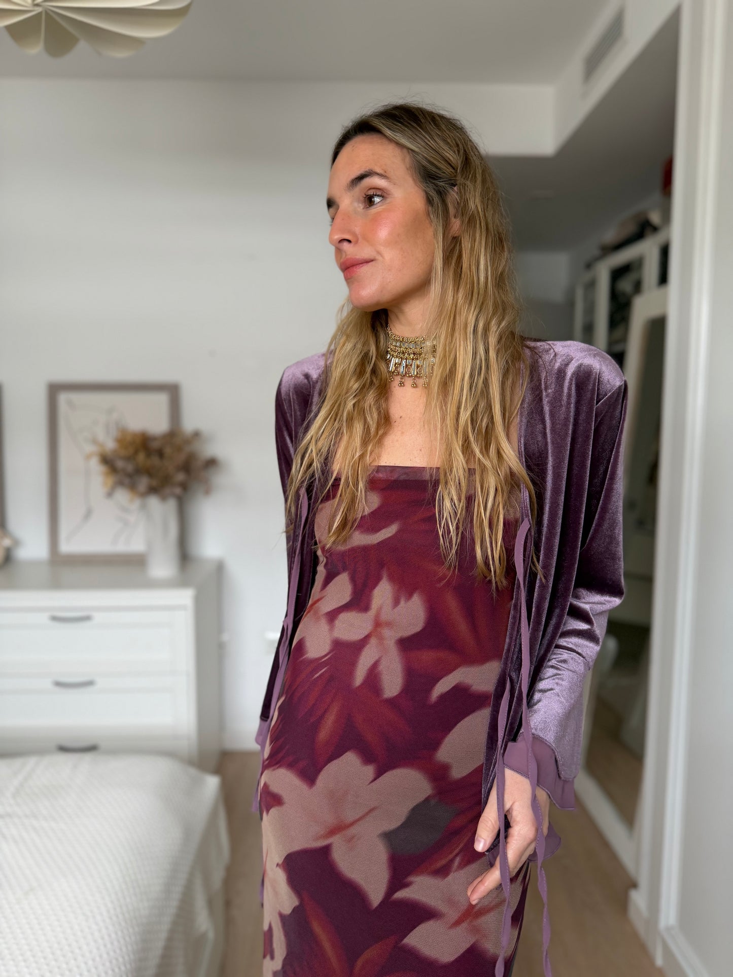 Vestido tul flores berenjena