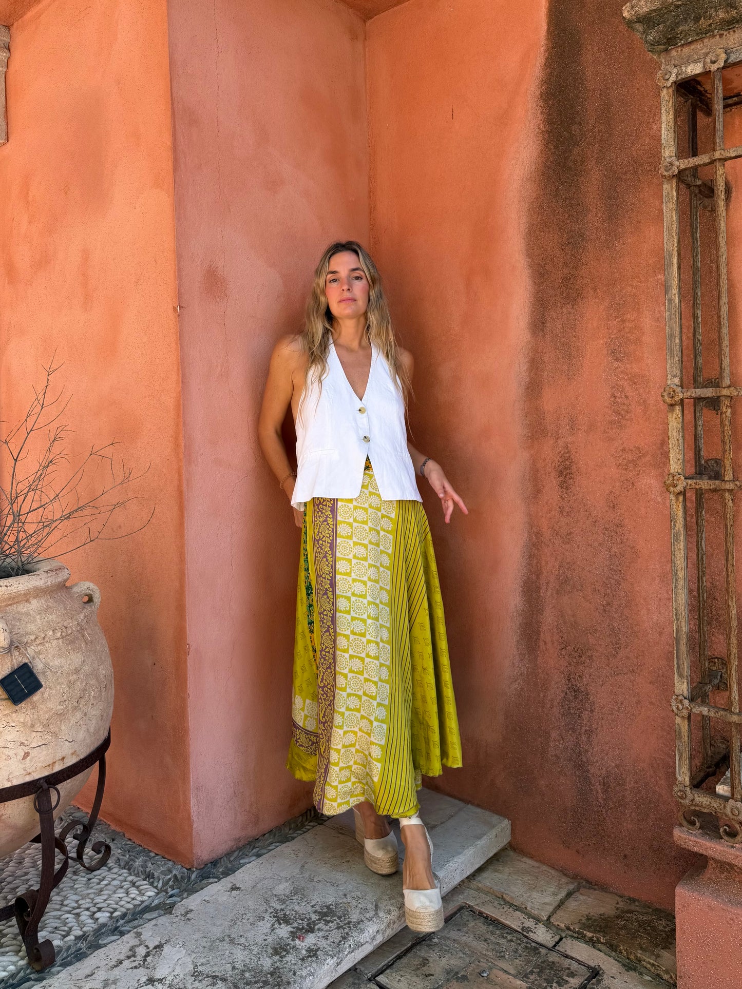 Falda India 240