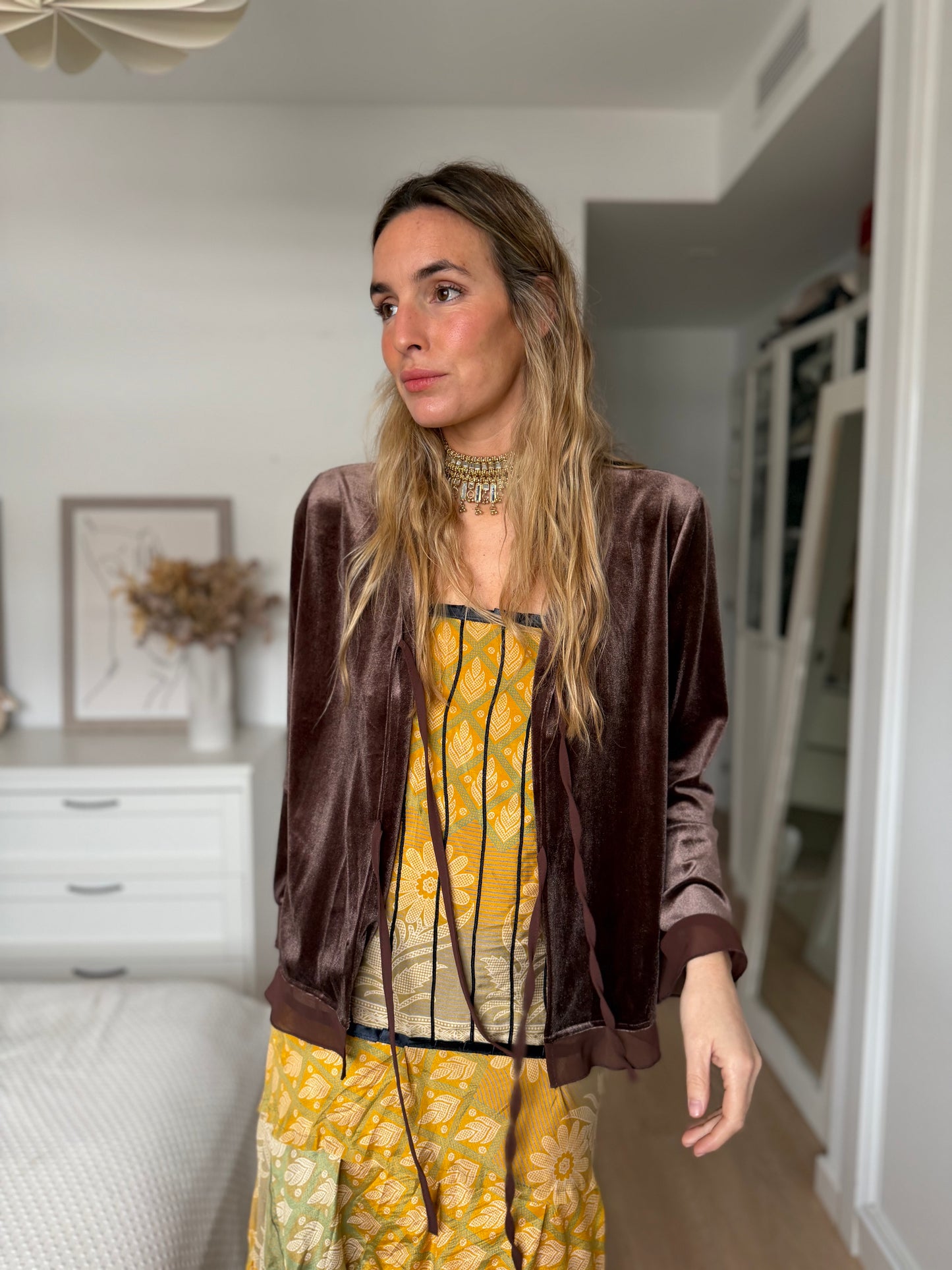 Chaqueta terciopelo y gasa marrón