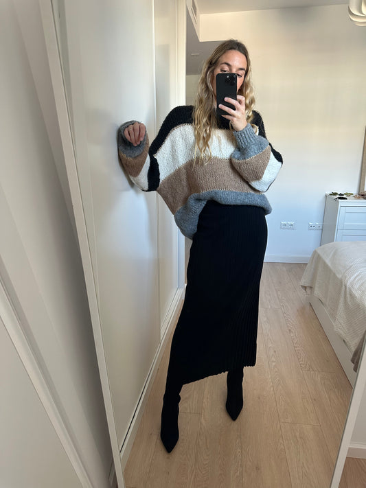 Falda punto plisada negra
