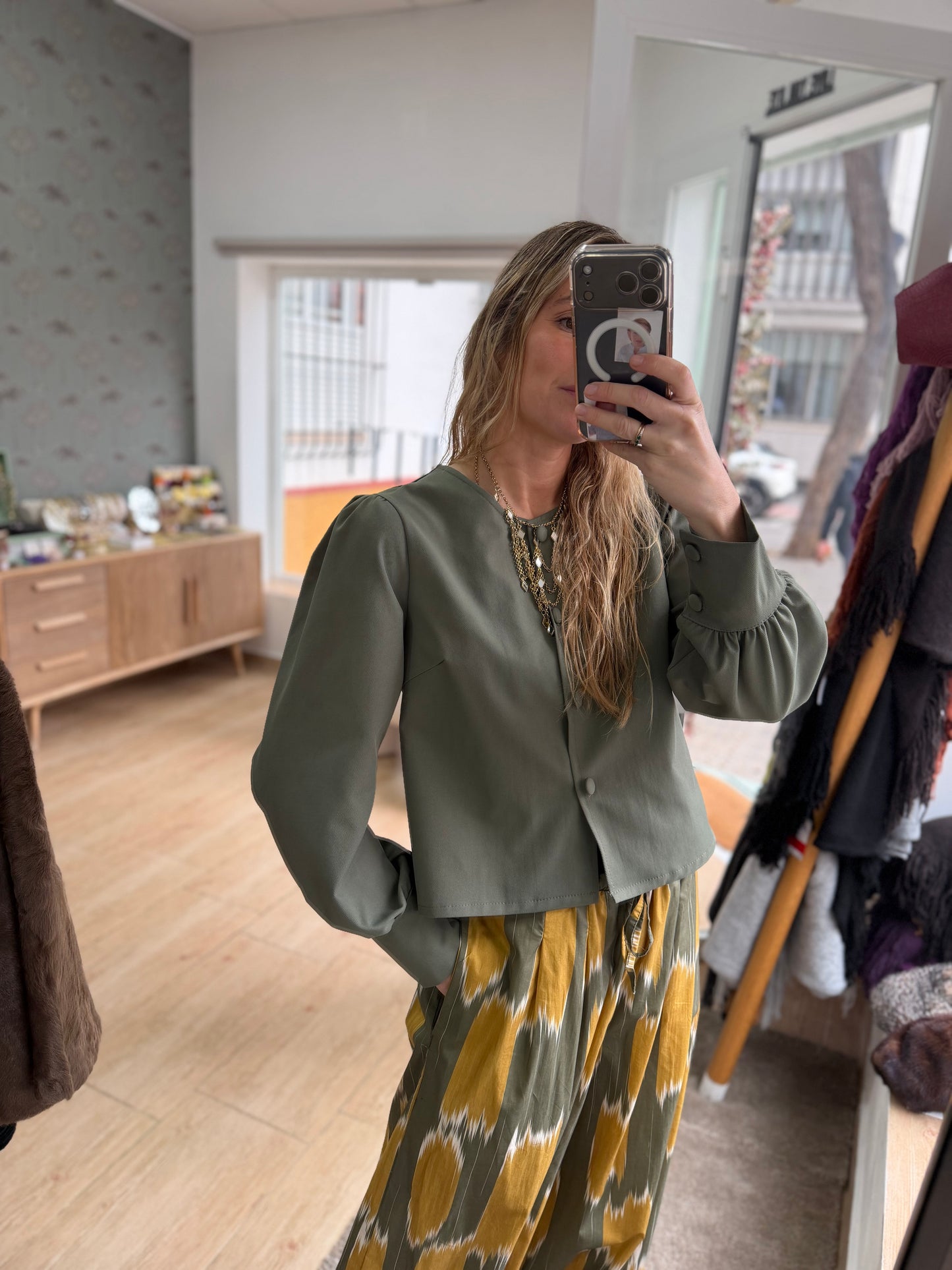 Chaqueta lisa verde