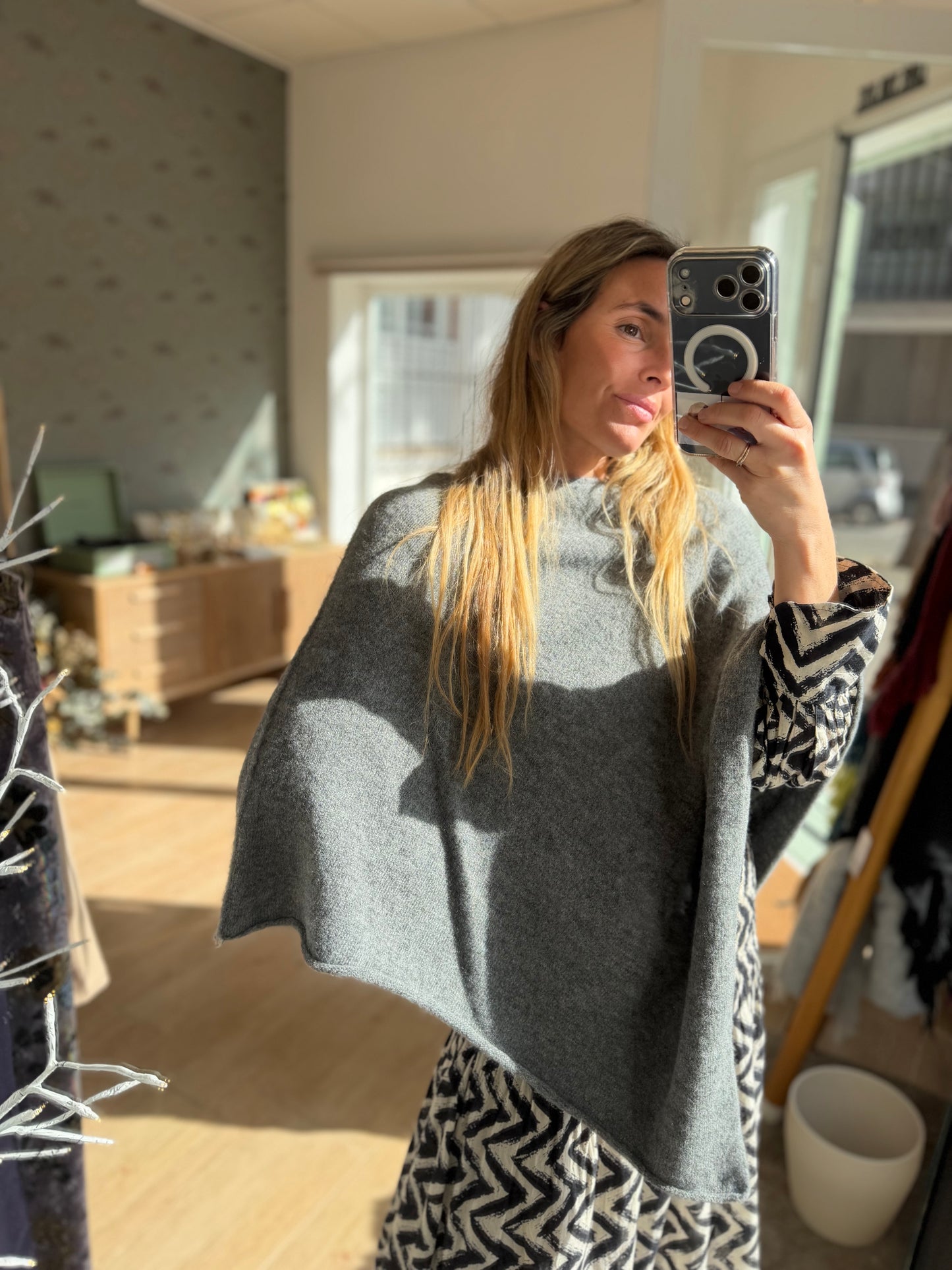 Poncho cerrado lana gris