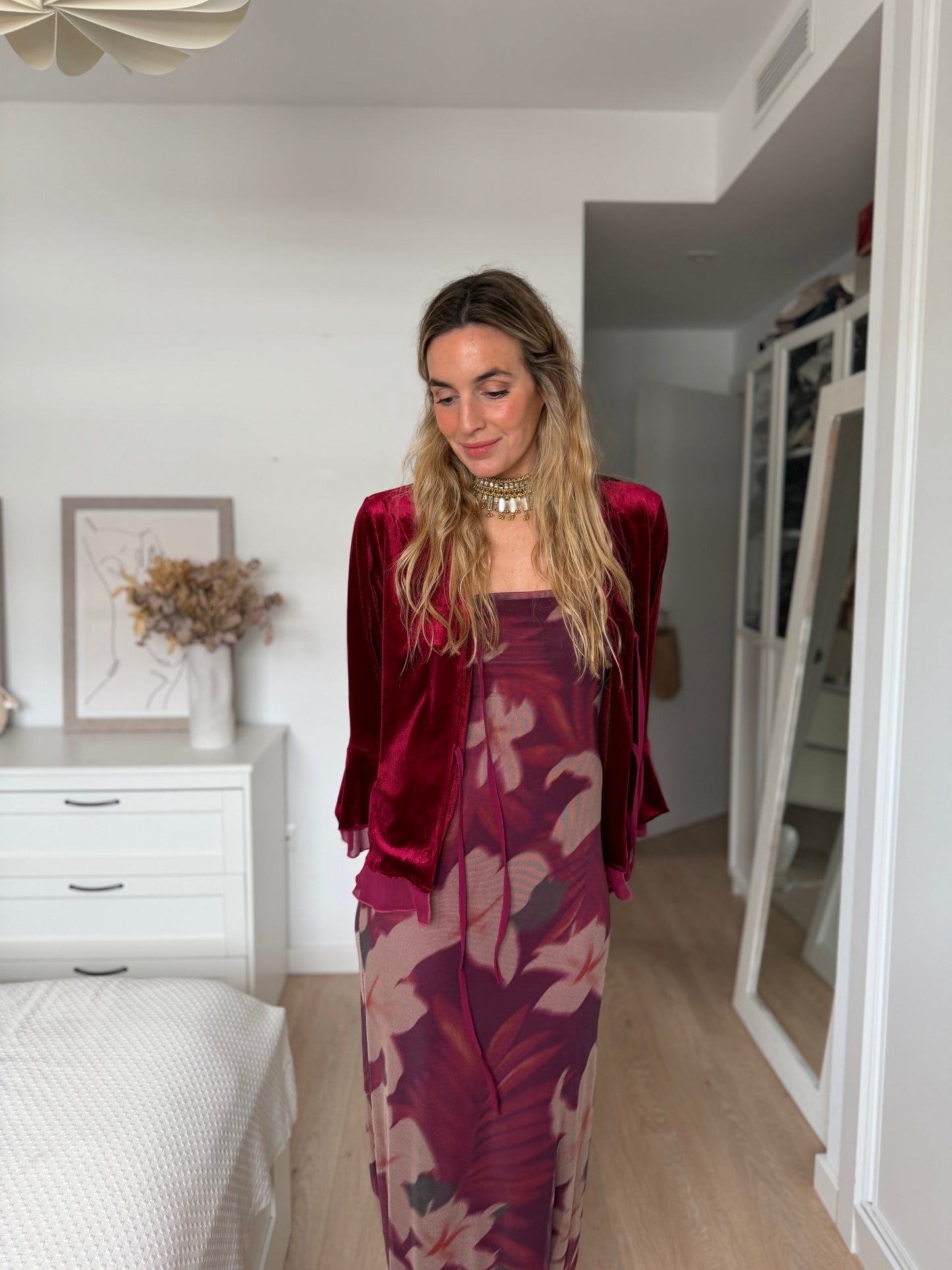 Vestido tul flores berenjena