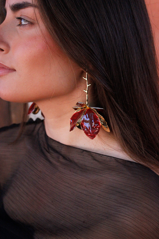 Pendientes flor gris burdeos